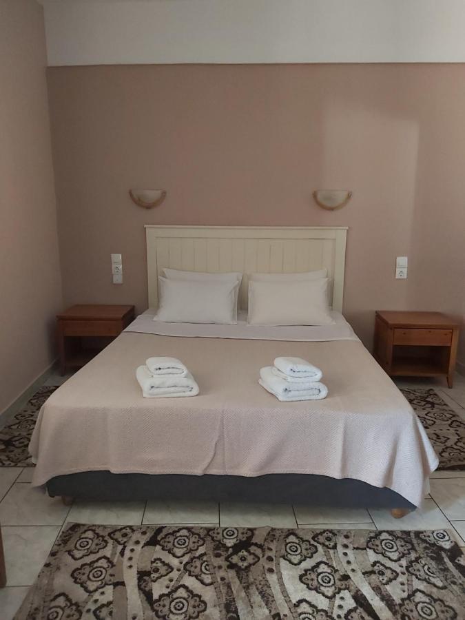 Voula Pansion Hotel Kardhamili Buitenkant foto